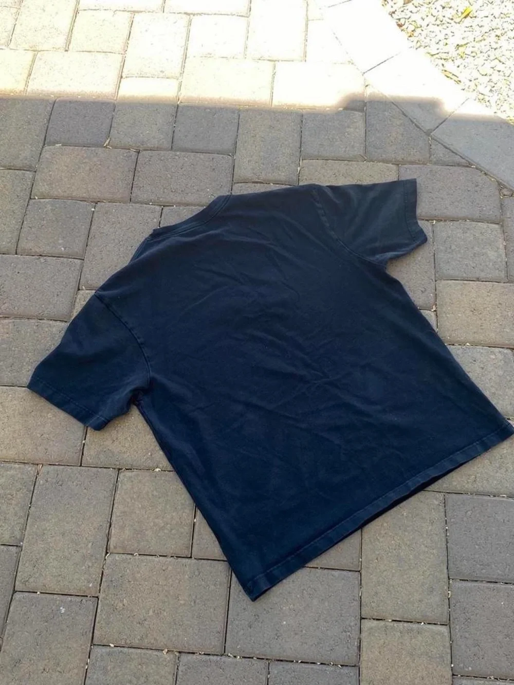 Jordan black t-shirt with red and blue accents - Picture 4 of 4